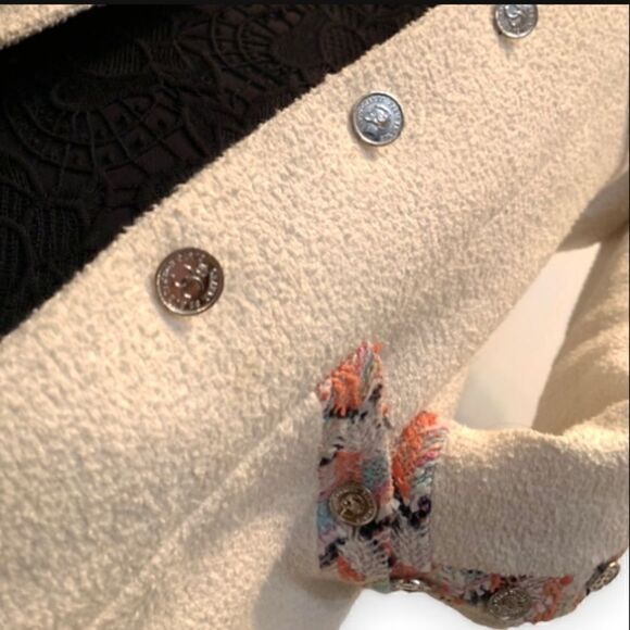 ❤️SOLD❤️Chanel Vintage Tweed Jacket  - Picture 2 of 12